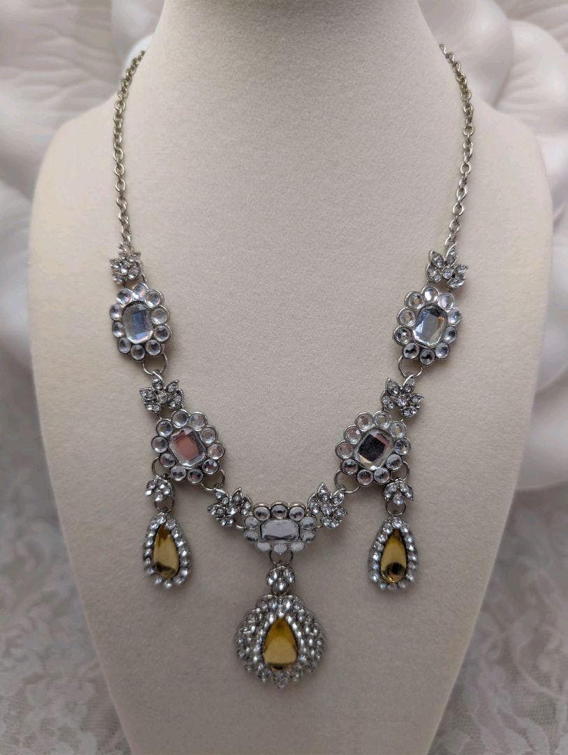 Vintage Silver Tone Crystal Rhinestone Teardrop Necklace | Bridal Bohemian Wedding Jewelry - Thumbnail 2