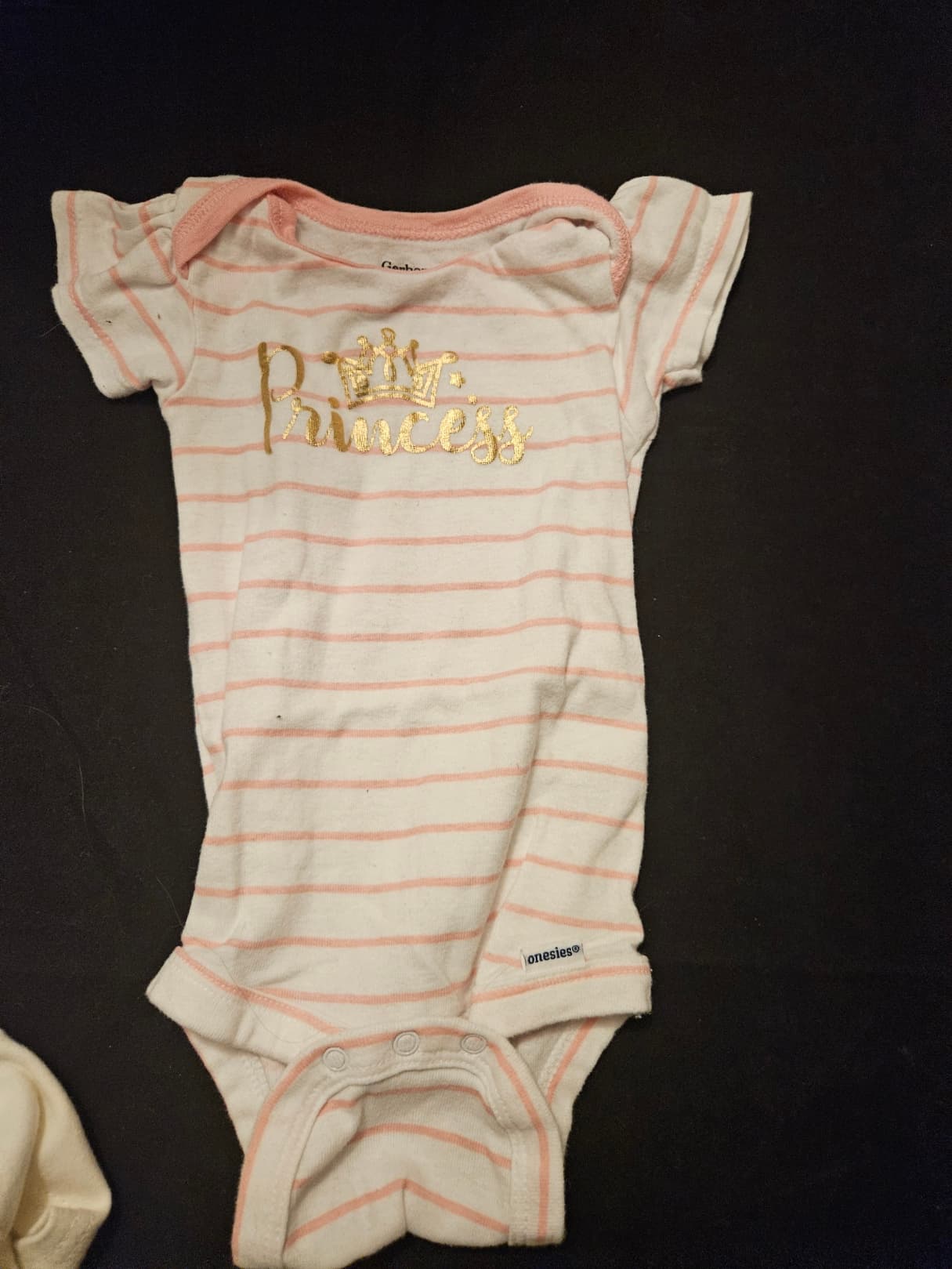 Baby Girl Clothing Bundle with Rompers and Swaddles - Thumbnail 7