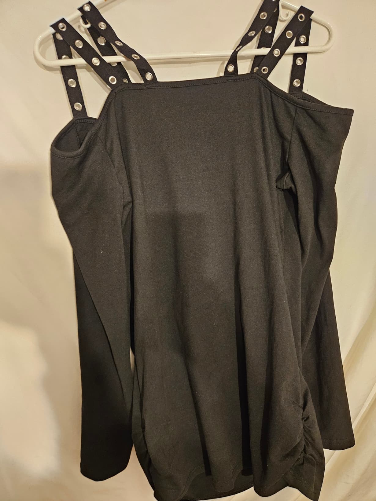 Black Long Sleeve Dress with Grommet Strap Detail - Thumbnail 3