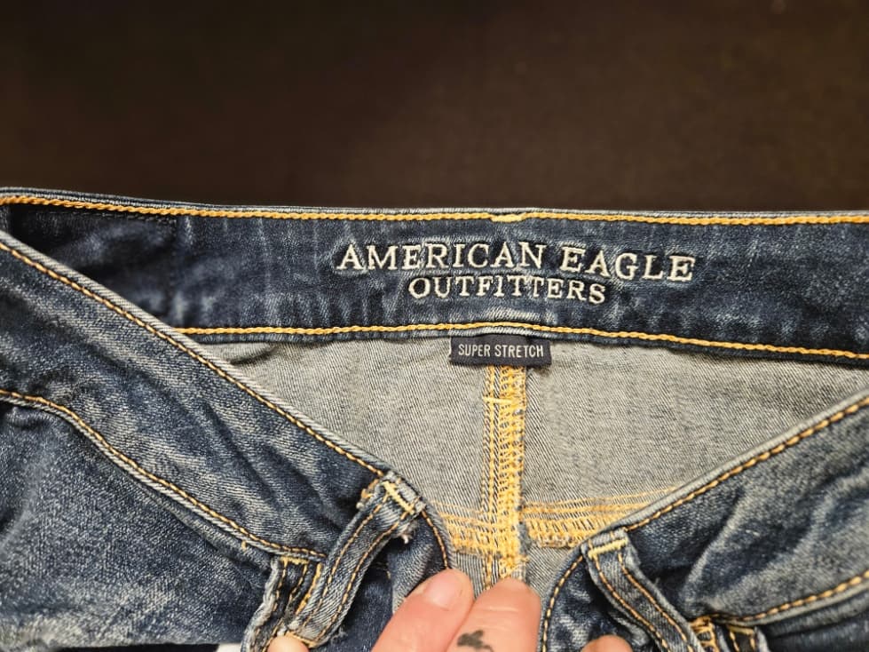 American Eagle Distressed Blue Jeans Size 10 - Thumbnail 4
