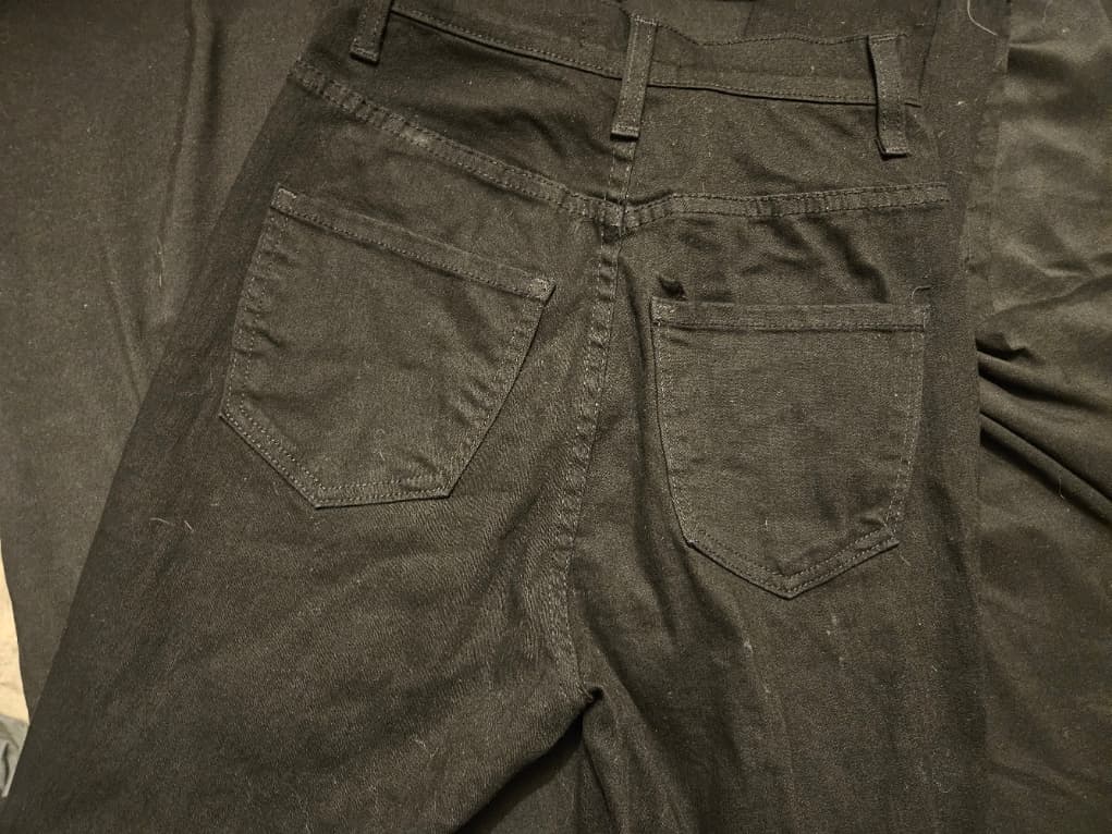 Black Denim Jeans with Rear Pockets - Image 1