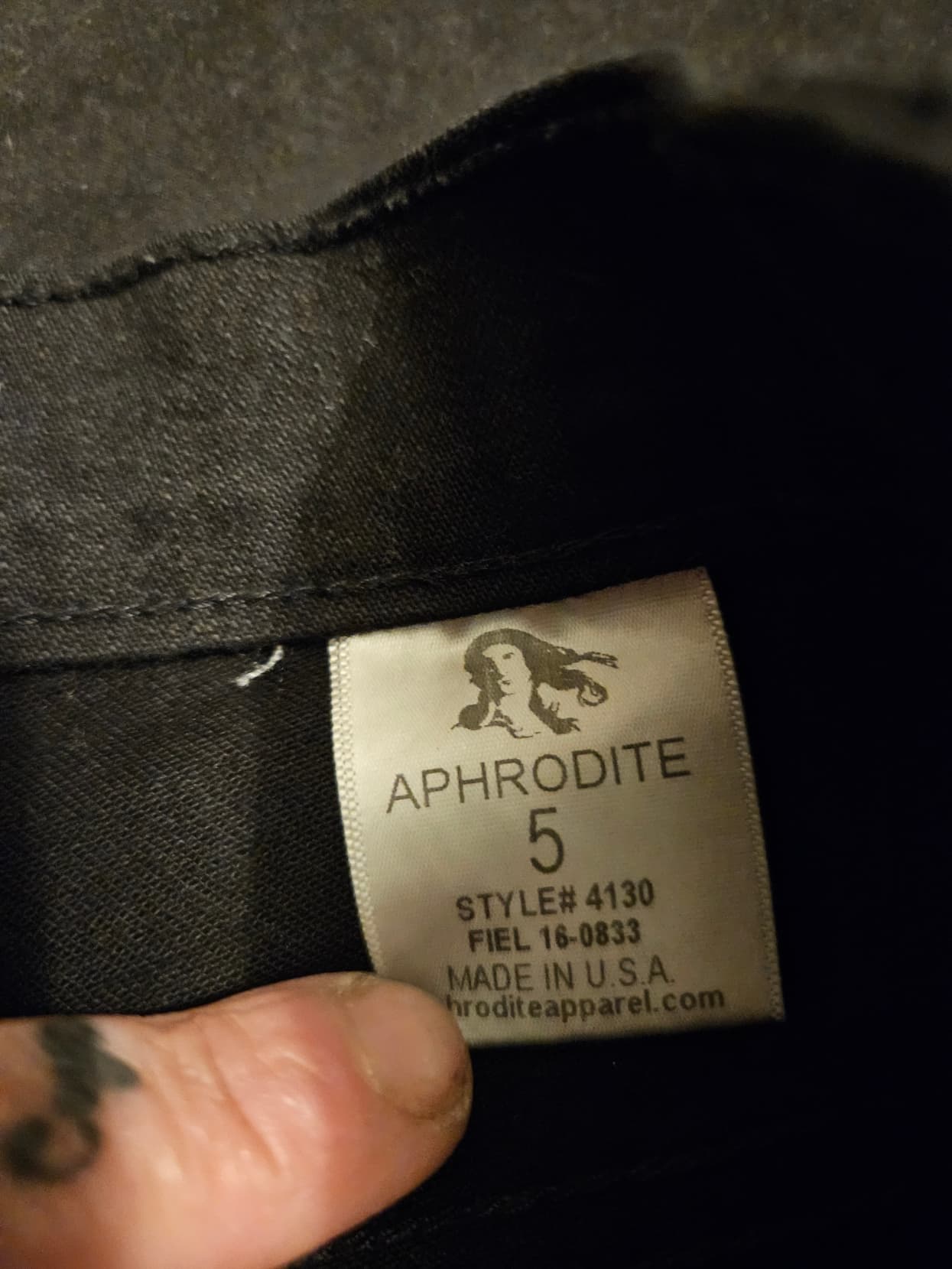 Black Denim Jeans with Rear Pockets - Thumbnail 4