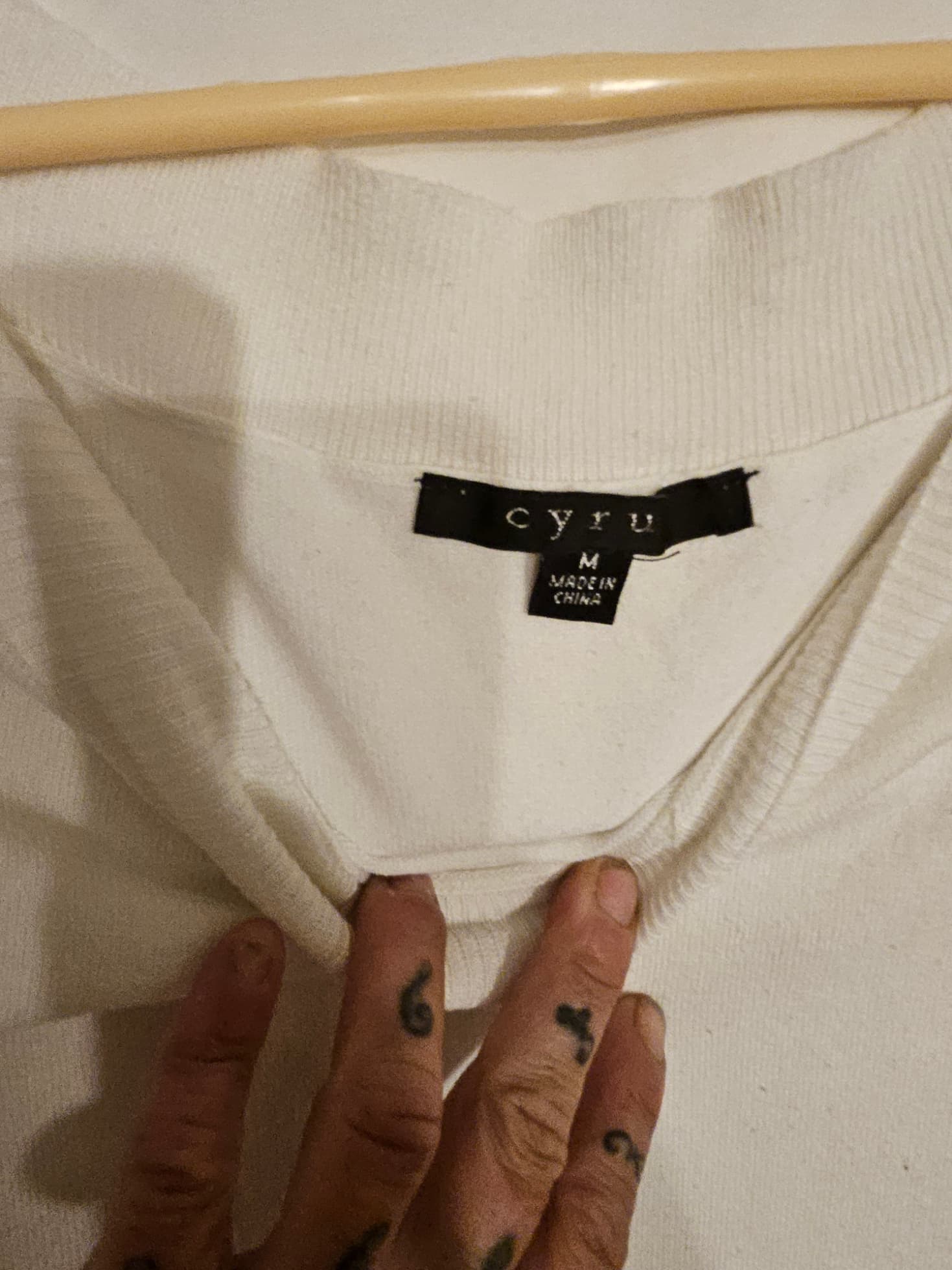 White Long Sleeve Knit Sweater - Thumbnail 2