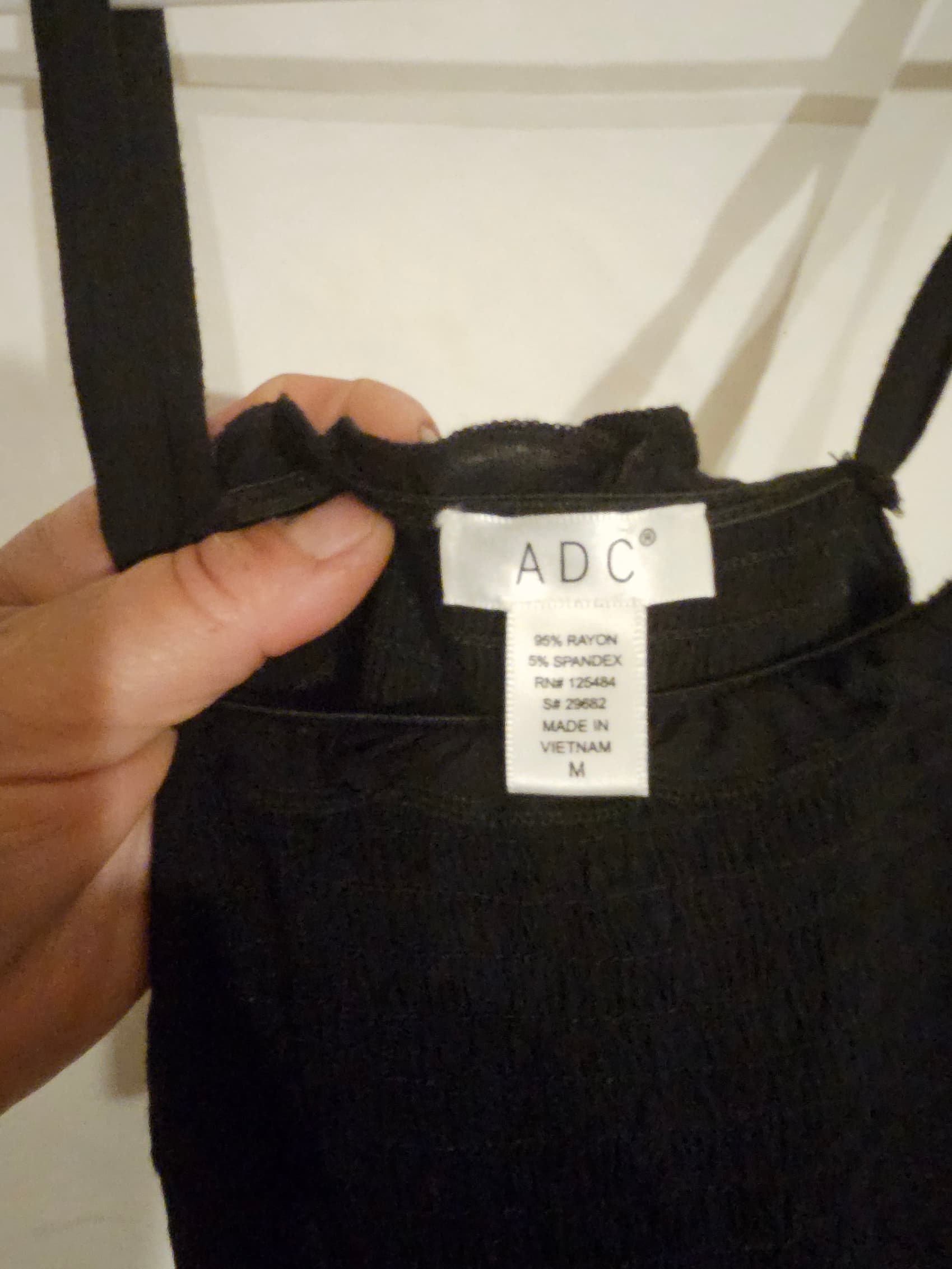 Black Ribbed Tank Top with Lettuce Hem - Thumbnail 2