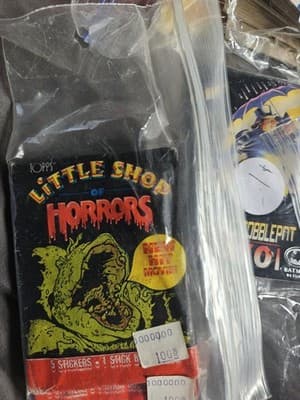 (2) 1986 Topps LITTLE SHOP OF HORRORS Trading Cards SEALED Wax Gum Packs - Lot - Image 1
