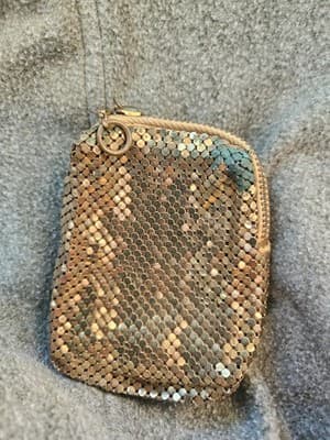 Vintage Gold Tone Metal Mesh Coin Purse Small Compact Wallet Card Case - Thumbnail 2