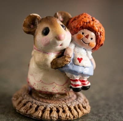 M-070 Wee Forest Folk “Me & Raggedy Ann” 1982 Retired Annette Petersen AP Signed - Image 1