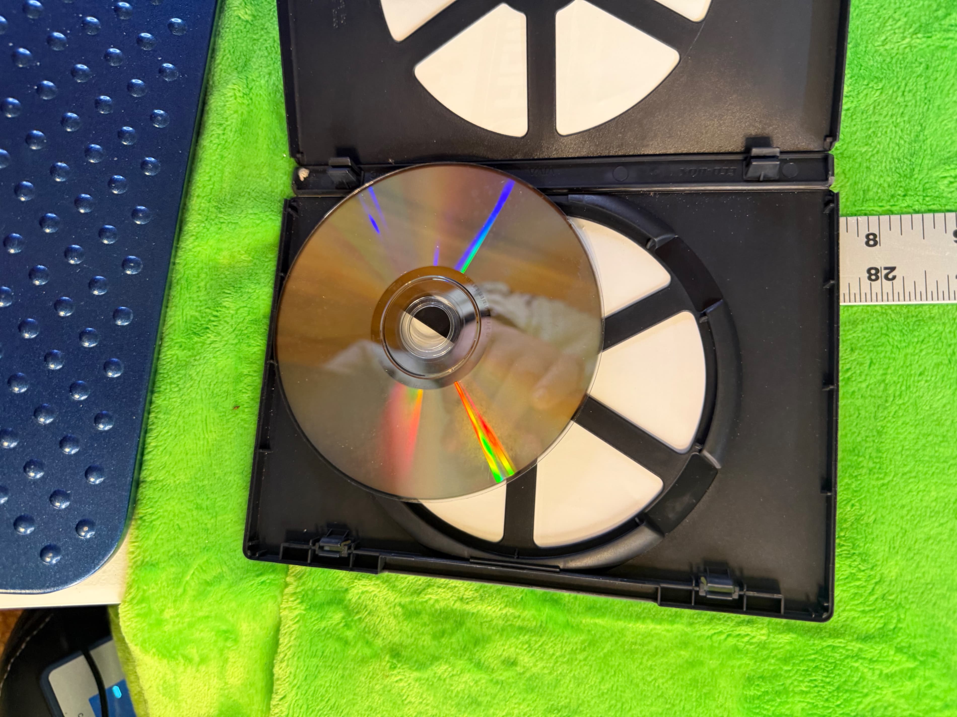 Max 2 Film Collection DVD Set Max & Max 2 White House Hero - Thumbnail 4