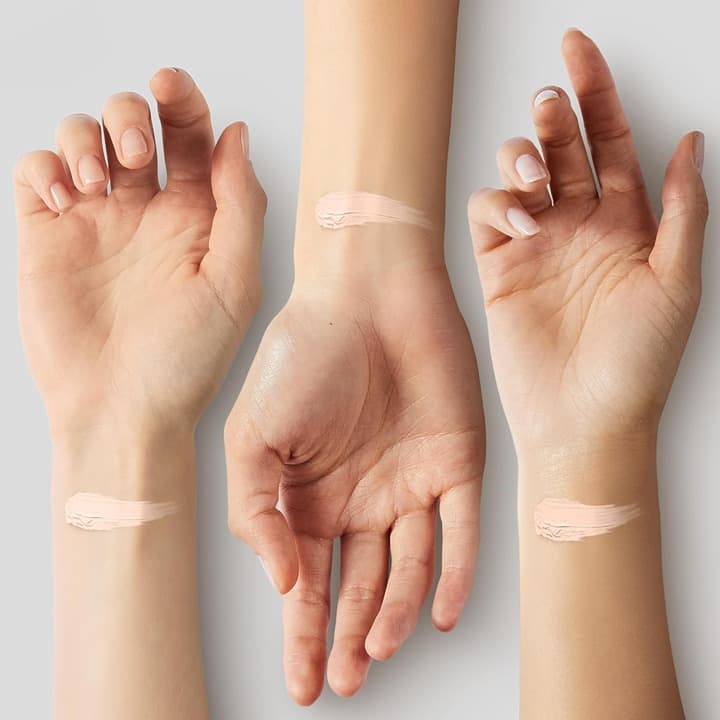 YENSA Super Serum Silk Foundation | All Shades Available - Thumbnail 3