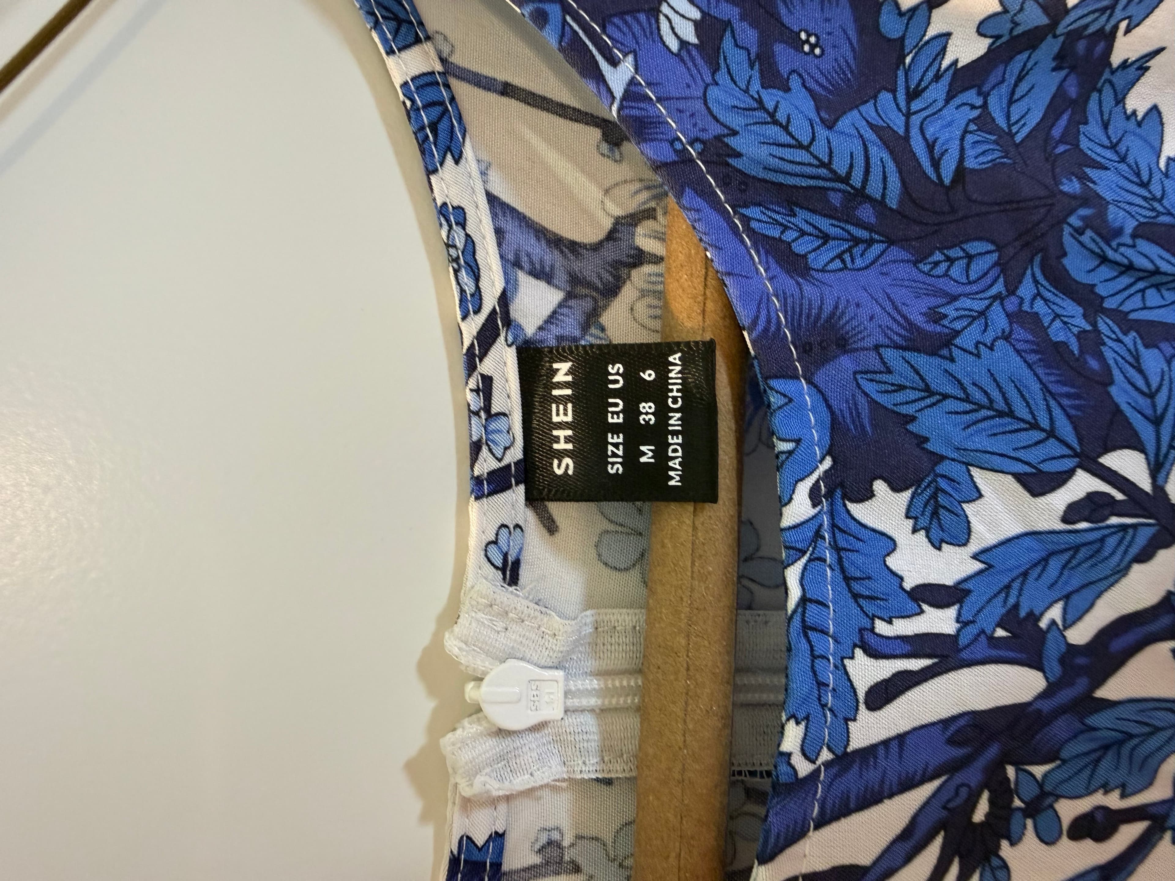 SHEIN Blue Floral Print Midi Dress Size M - Thumbnail 2