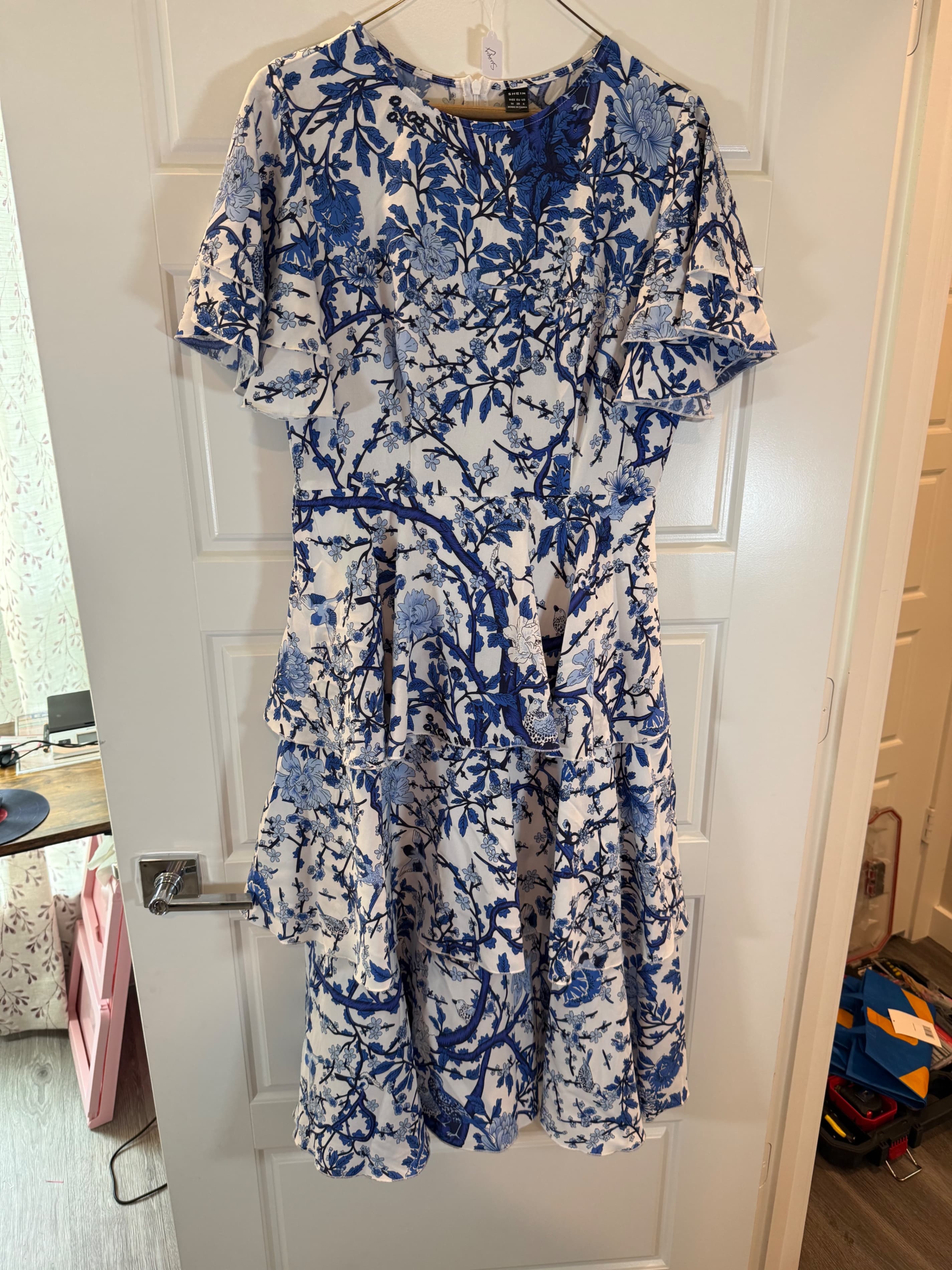SHEIN Blue Floral Print Midi Dress Size M - Thumbnail 3