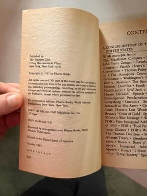 The Little Red, White, & Blue Book World Almanac PB Reprint 1987 Trumpet Club - Thumbnail 2