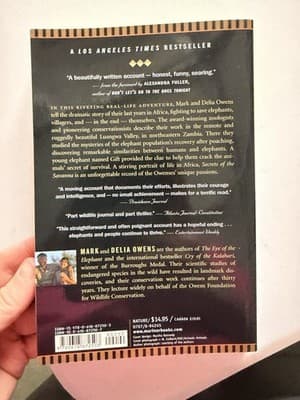 Mark & Delia Owens Secrets of the Savanna PB Houghton Mifflin 2007 Illus - Thumbnail 3