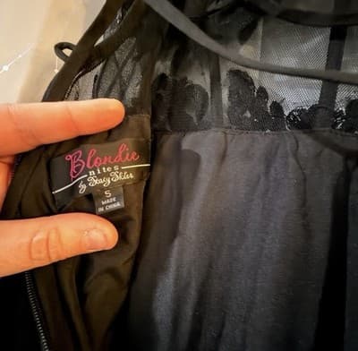 Blondie Nites by Stacy Sklar Black Mesh Embroidered Prom Dress Size 5 - Thumbnail 3