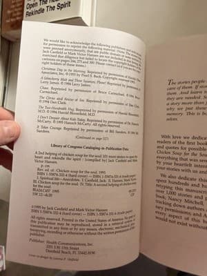 Jack Canfield Mark Victor Hansen A 2nd Helping Chicken Soup Trade PB 1995 - Thumbnail 2