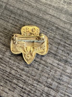 Girl Scouts Vintage Brass Trefoil Pin with Eagle Emblem - Thumbnail 3