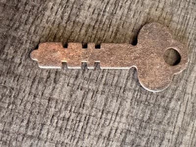Vintage Collectible Key Blank for Display or Collection Antique Decor - Thumbnail 2