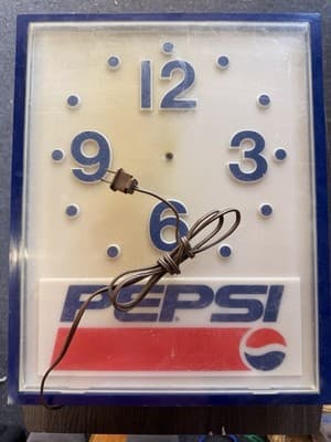 Pepsi Electric Wall Clock Advertising Sign Model PI-1615 FEB 90 Blue White Red - Thumbnail 5