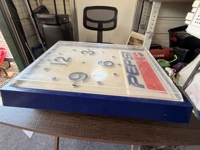 Pepsi Electric Wall Clock Advertising Sign Model PI-1615 FEB 90 Blue White Red - Thumbnail 4