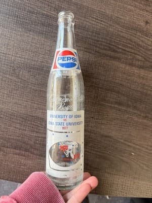 Pepsi Commemorative Bottle University of Iowa vs Iowa State 1977 Original - Thumbnail 5