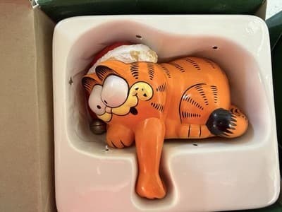 1978 Enesco Garfield Christmas Stocking Hanger E-5937 Artist Designed 4.5" - Thumbnail 3