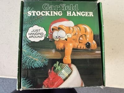 1978 Enesco Garfield Christmas Stocking Hanger E-5937 Artplas Small Cat Bell - Thumbnail 5