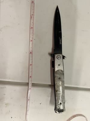 Elite Edge Stiletto Pocketknife Stainless Steel Shell Handle Silver Black - Thumbnail 3