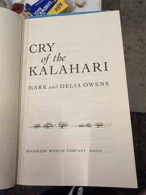 Mark & Delia Owens Cry of the Kalahari Hardcover Houghton Mifflin Nonfiction - Thumbnail 3