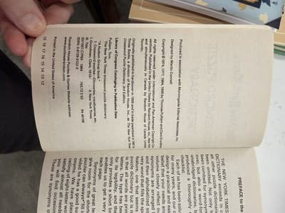 The New York Times Crossword Puzzle Dictionary 3rd Ed PB Tom Pulliam 1995 - Thumbnail 2