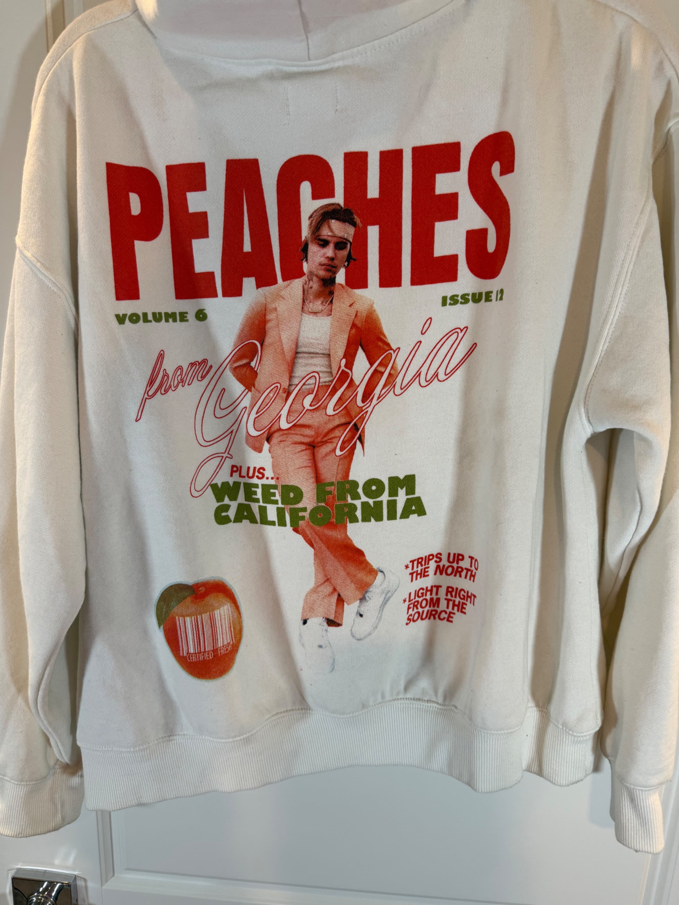 Peaches Graphic Hoodie with Front Pocket - Thumbnail 2