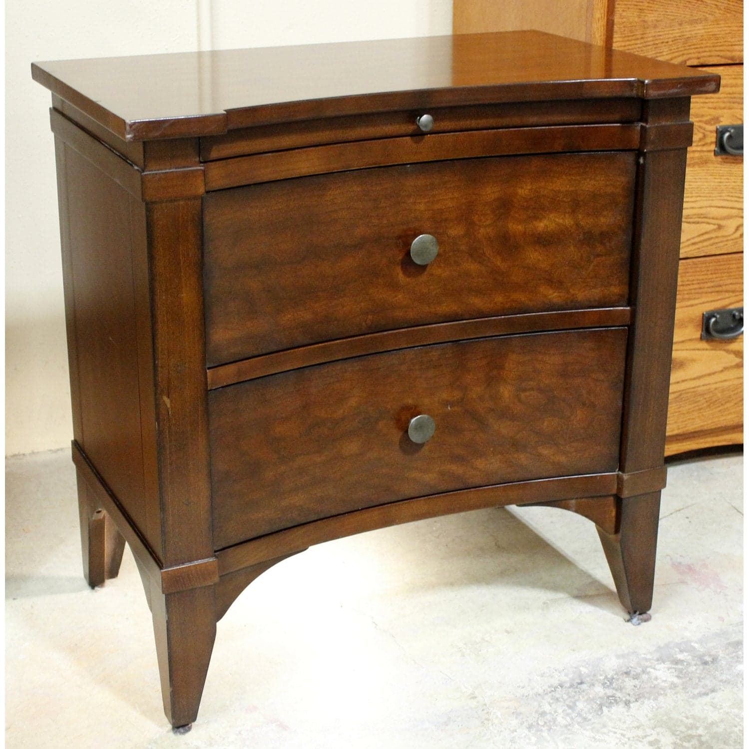 Hooker Furniturer 2 Drawer Nightstand w/Pullout & Light - Thumbnail 2
