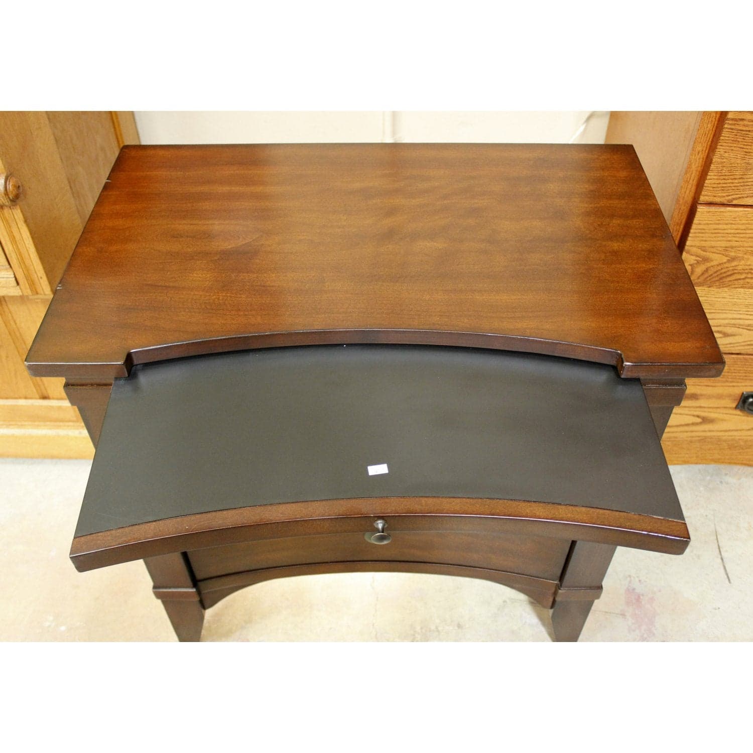 Hooker Furniturer 2 Drawer Nightstand w/Pullout & Light - Thumbnail 4