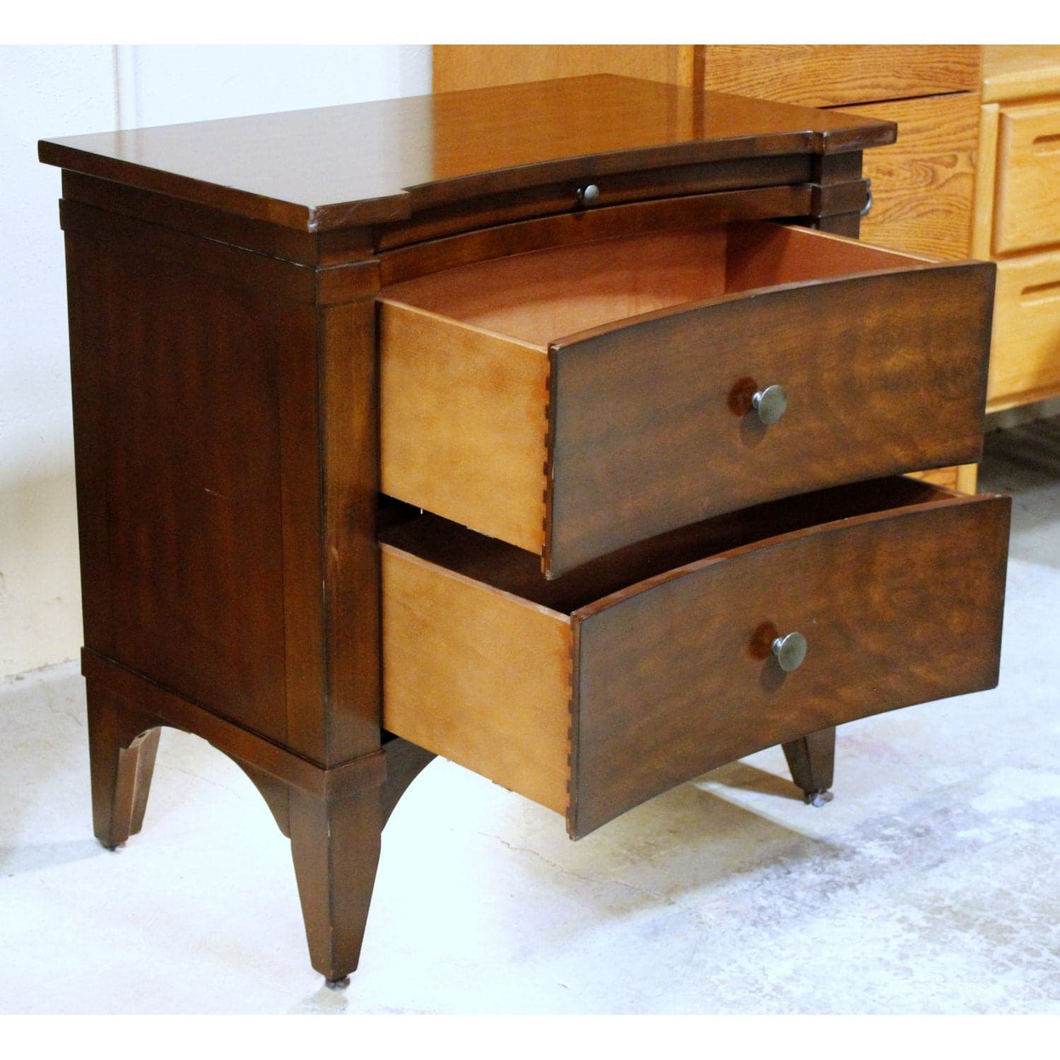 Hooker Furniturer 2 Drawer Nightstand w/Pullout & Light - Thumbnail 5