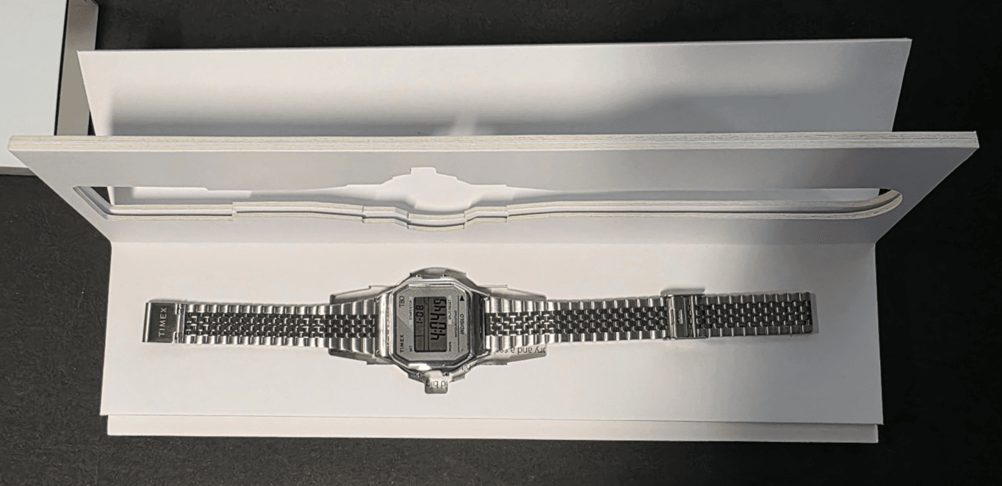 Timex T80 34mm unisex-adult Watch - Silver-Tone with Stainless Steel Bracelet - Thumbnail 4
