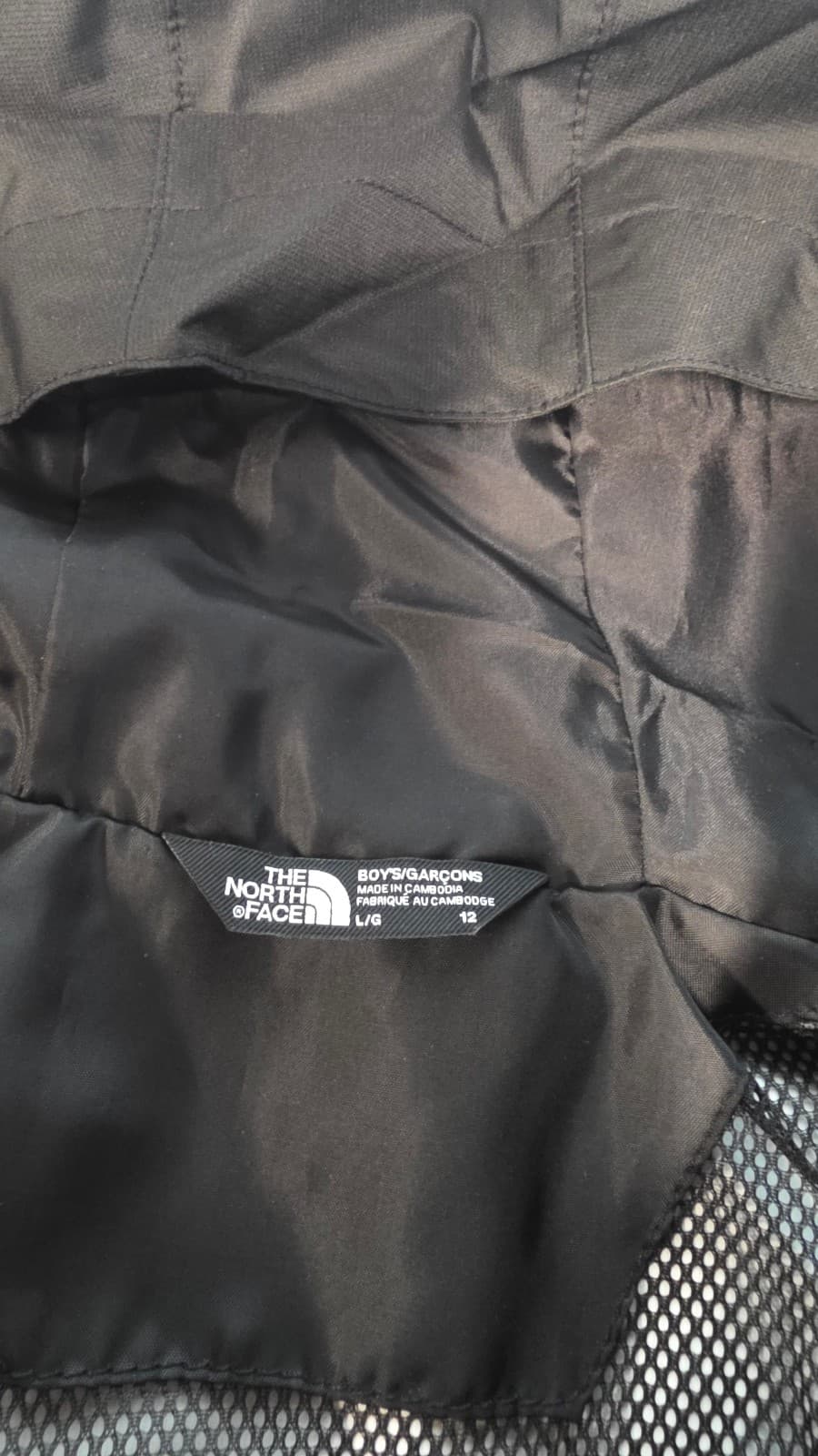 THE NORTH FACE Boys' Antora Waterproof Rain Jacket, Black Mountain Traverse 12 L - Thumbnail 6