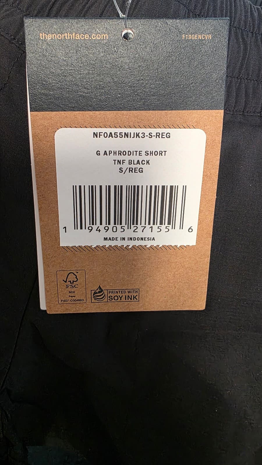THE NORTH FACE Girls' Aphrodite 3.0 Short, TNF Black, Small 7/8 - Thumbnail 4