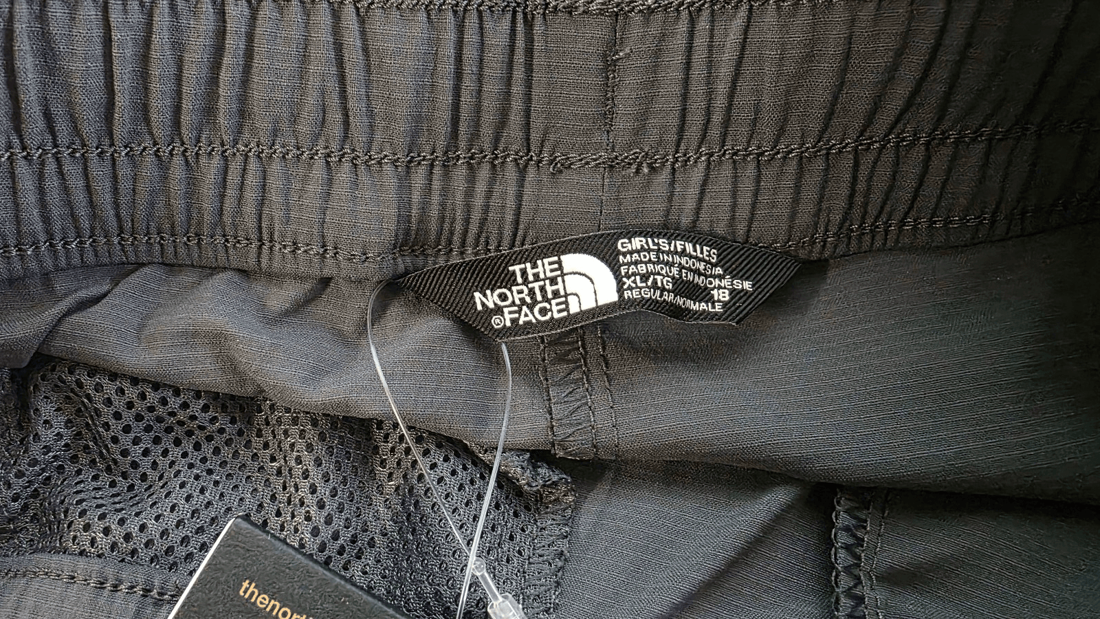 THE NORTH FACE Girls' Aphrodite 3.0 Short, Vanadish Grey , XL 18 - Thumbnail 5