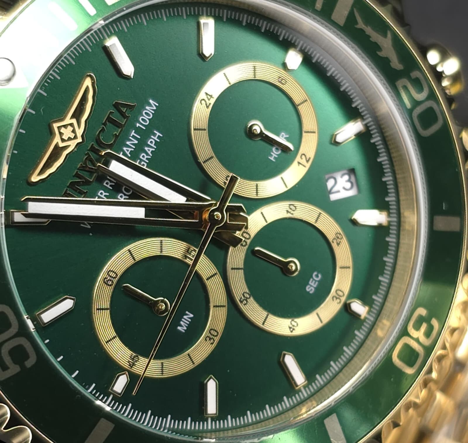 Invicta Pro Diver Titan Men's Luxury Watch Chrono Green Dial - 43mm, Gold - Thumbnail 3