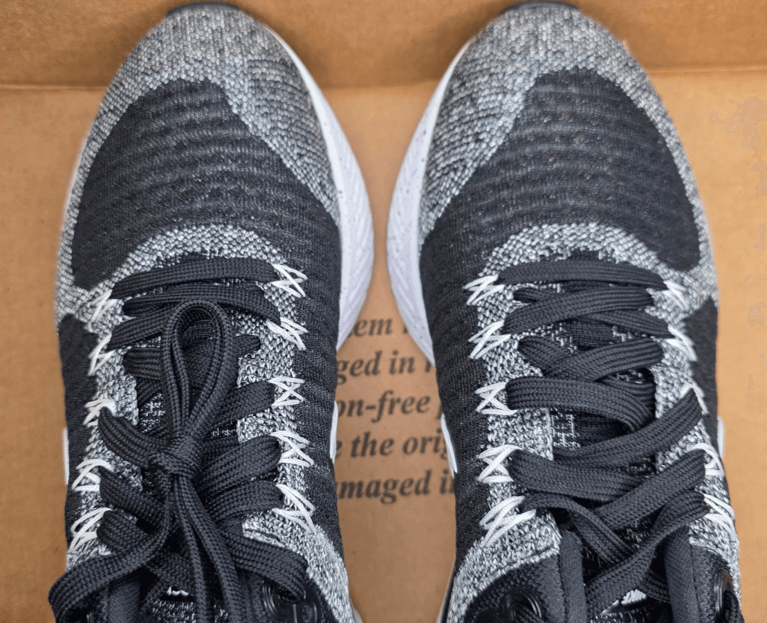 Nike Mens React Infinity Run Flyknit 2 Running Shoes Size 8 [CT2357-101] - Thumbnail 9