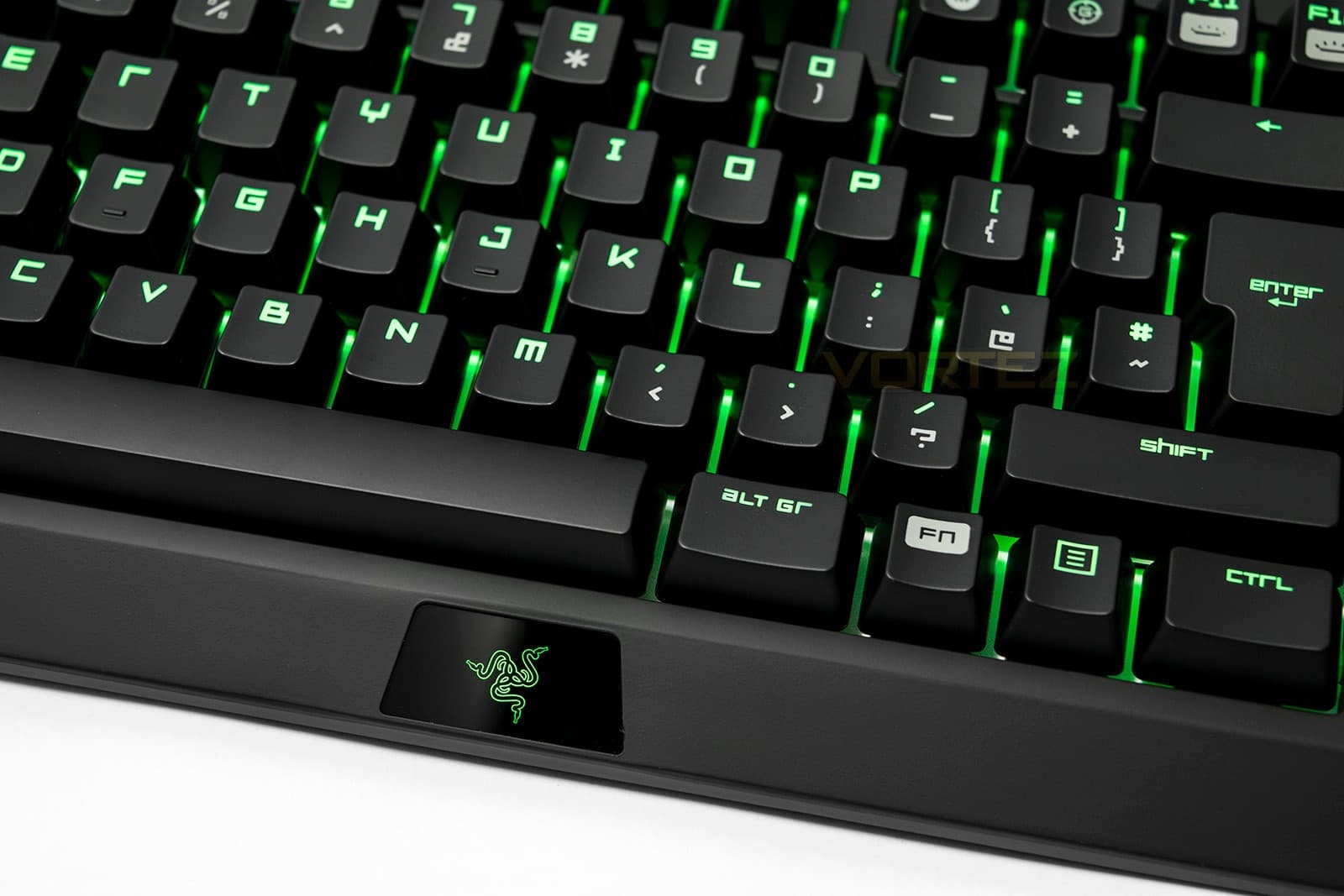 Razer BlackWidow TE Chroma v2 Mechanical Gaming Keyboard Green Key Switches - Thumbnail 4