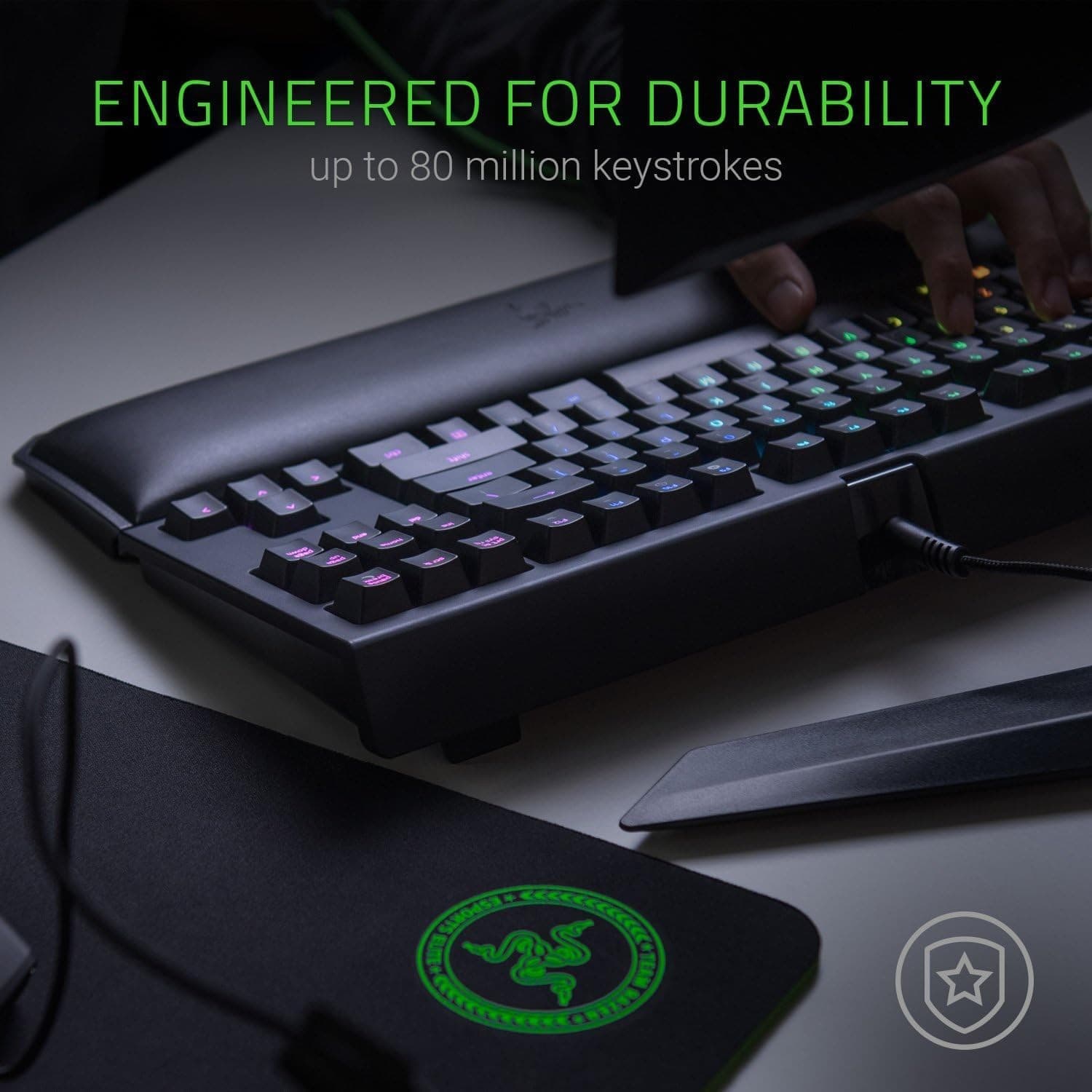 Razer BlackWidow TE Chroma v2 Mechanical Gaming Keyboard Green Key Switches - Thumbnail 2