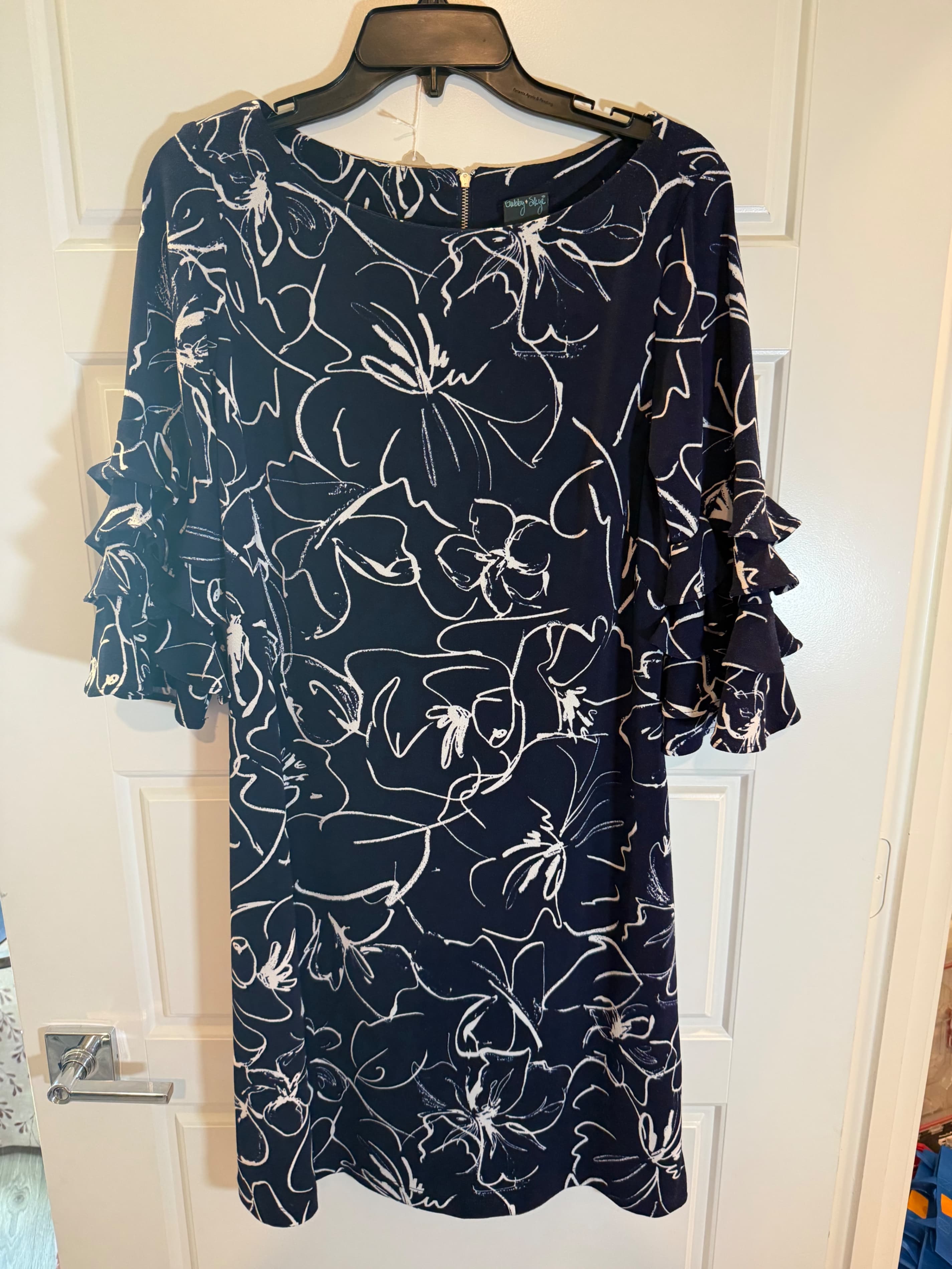 Gabby Skye Floral Print Dress Size 10 - Thumbnail 3
