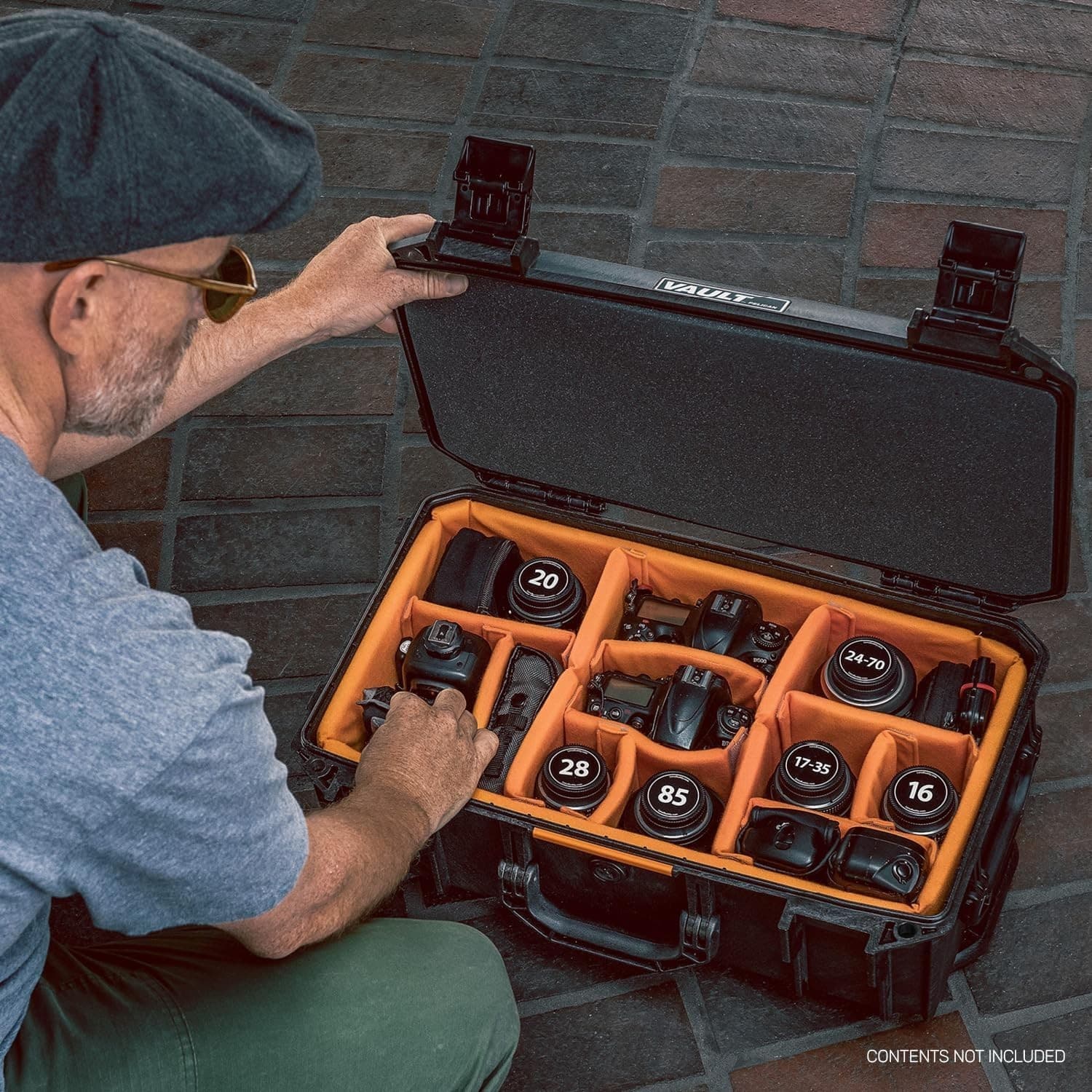 Pelican Vault V525 Hard Case (Camera, Pistol, Gear, Equipment) - Thumbnail 6