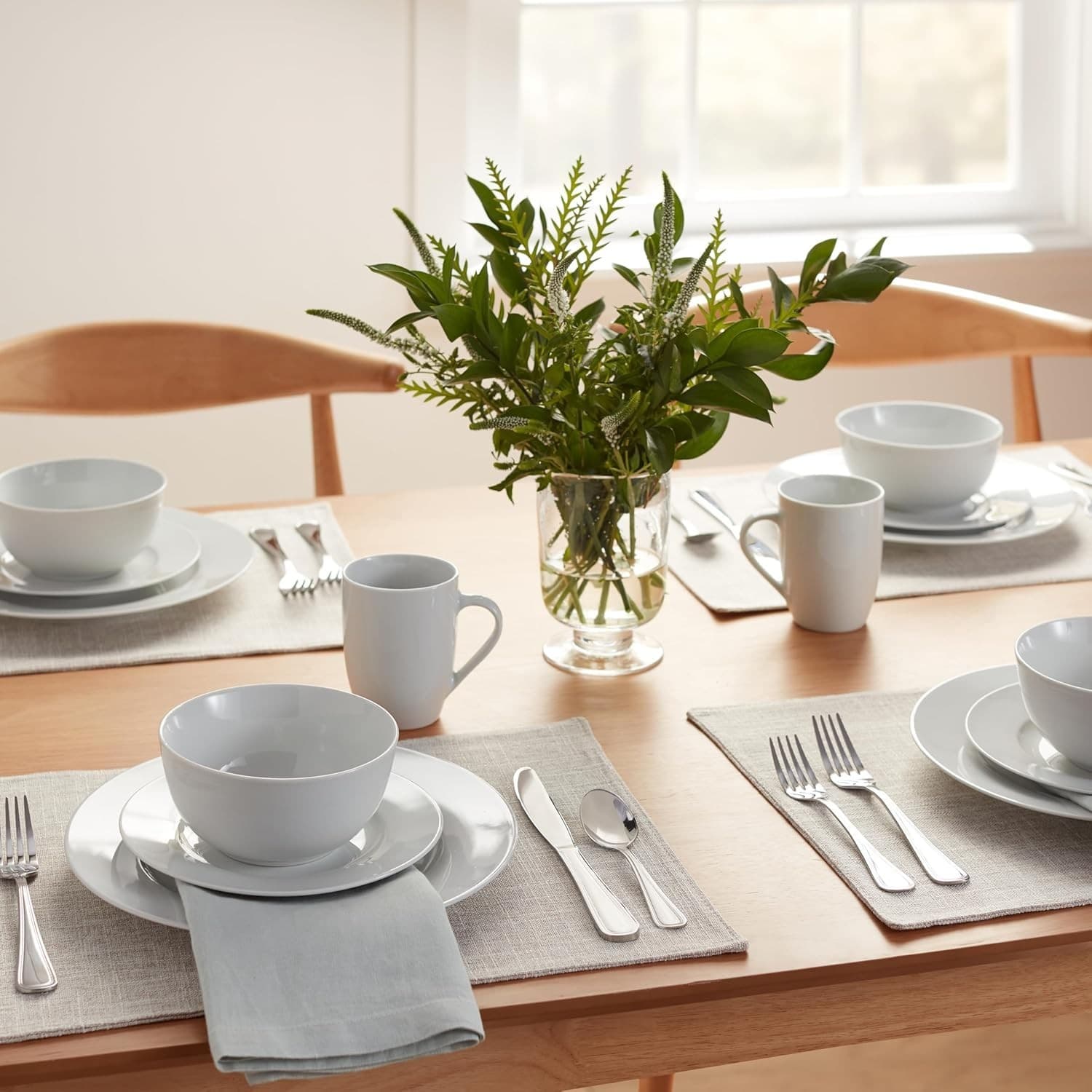 Basics 16-Piece Porcelain Dinnerware Set, Microwave and Dishwasher Safe, Service - Thumbnail 9