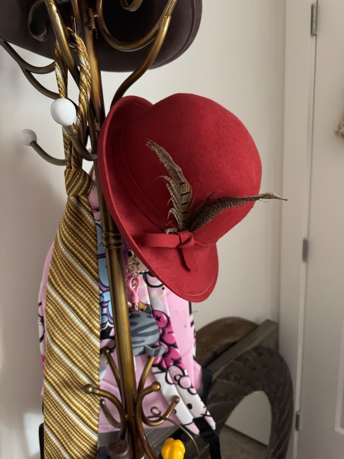 Hat Vintage Ladies Retro Dress Hat 100% Wool Felt Size 21-22 Rust with Feather - Thumbnail 4