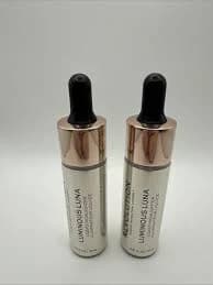 Makeup Revolution Liquid Highlighter ~ Luminous Luna - Thumbnail 8