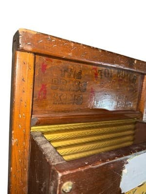 Vintage National #801 Brass King Top Notch Washboard w/ Chicken Print - Thumbnail 4