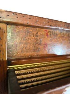 Vintage National #801 Brass King Top Notch Washboard w/ Chicken Print - Thumbnail 8