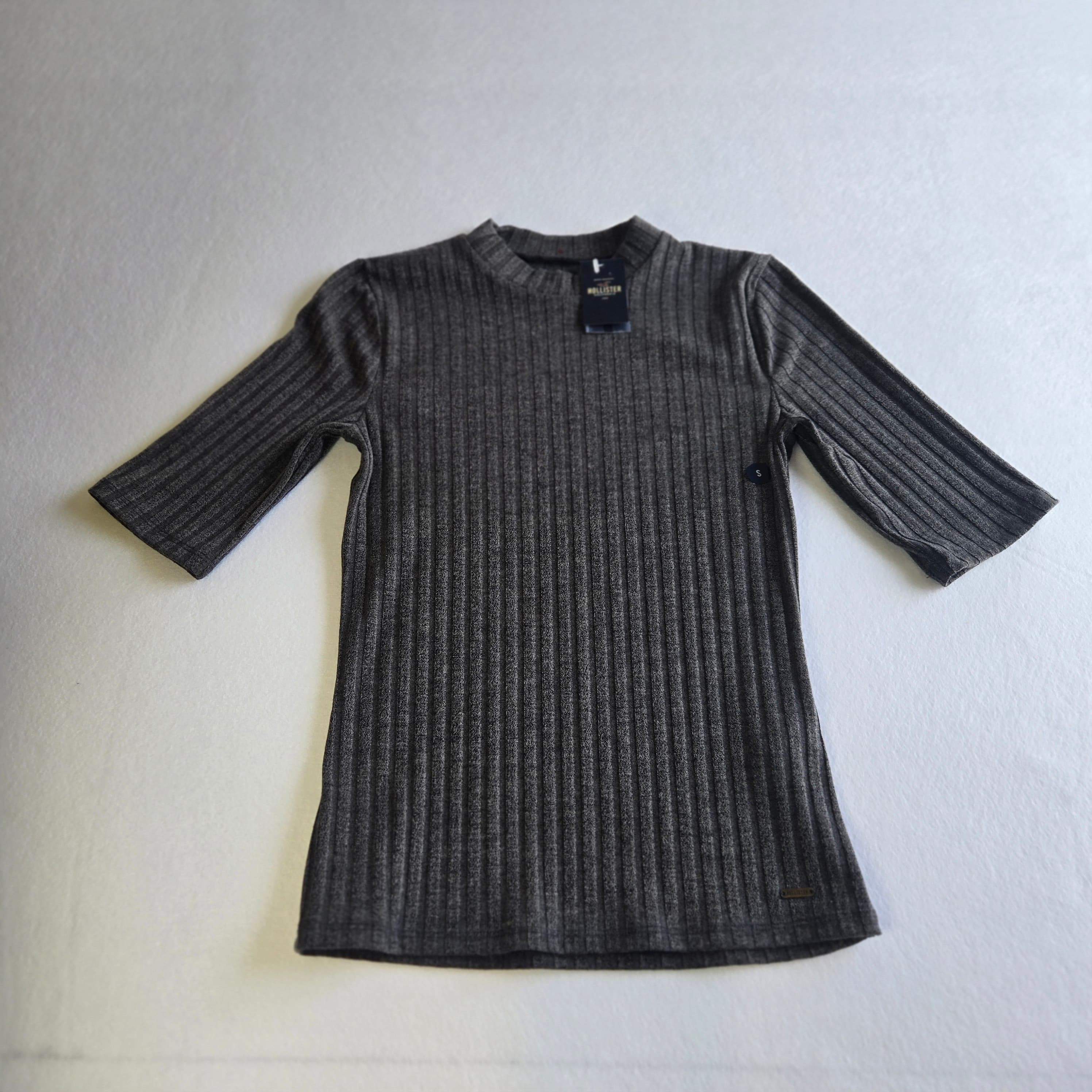 Hollister Ribbed Knit Top Gray Size S - Thumbnail 3