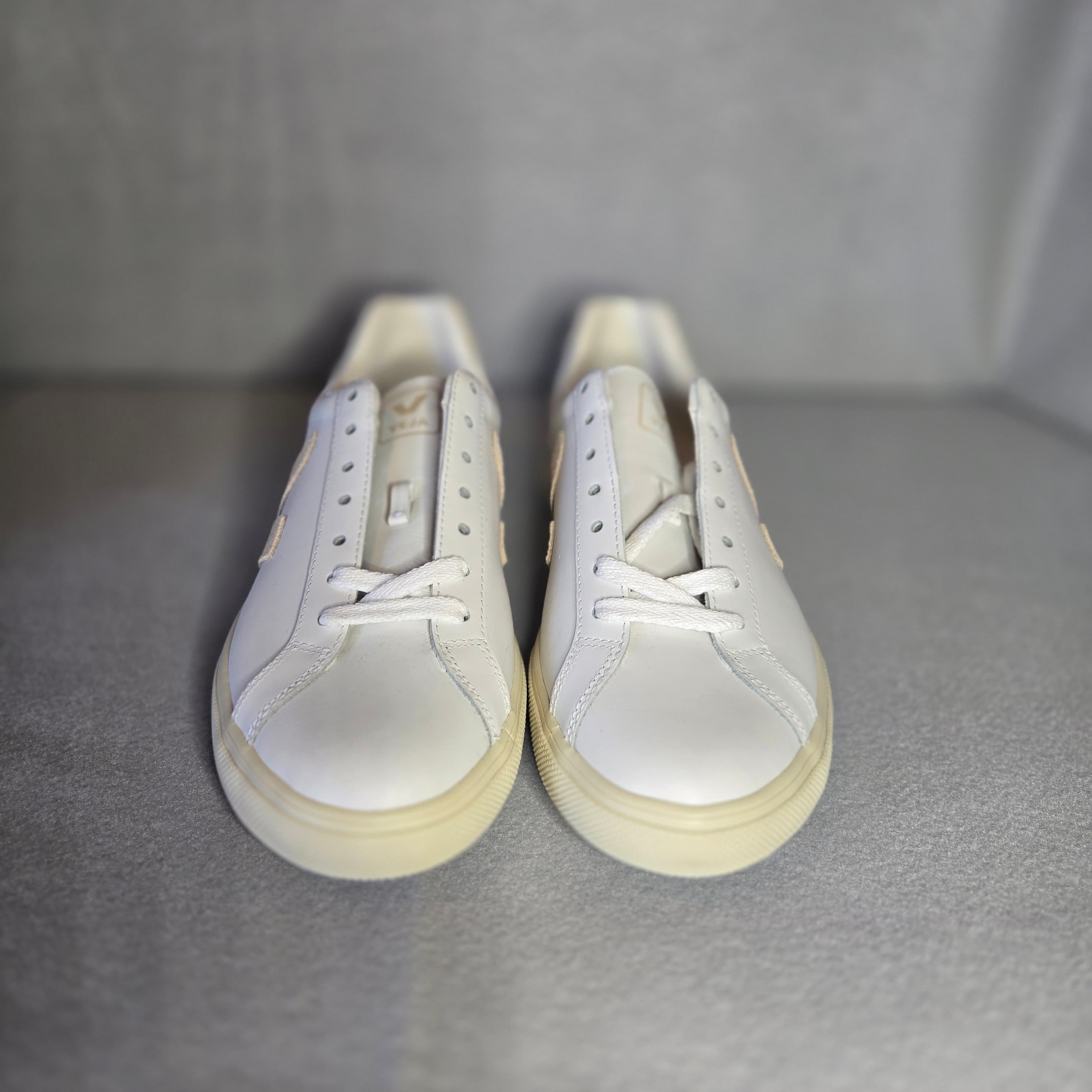 Veja Esplar White Leather Sneakers with Suede Accents - Thumbnail 4
